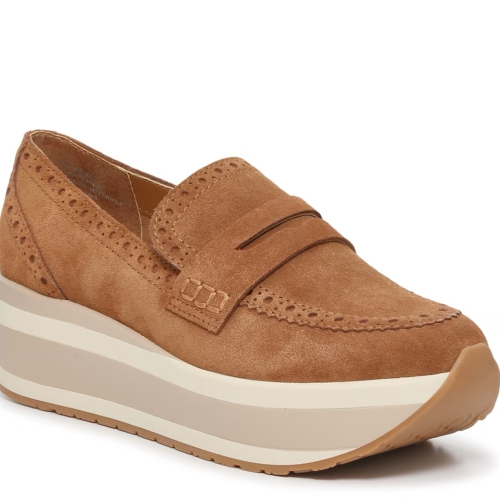 EUC Dolce Vita Janine platform suede loafers, size 8.5. Worn once!